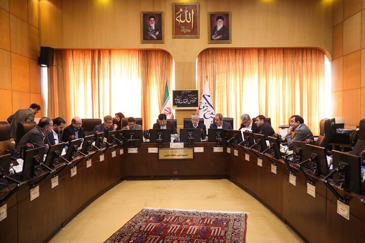 نشست کمیسیون آموزش با حضور وزیر علوم