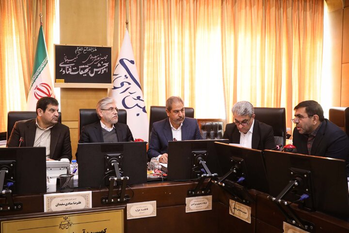 نشست کمیسیون آموزش با حضور وزیر علوم