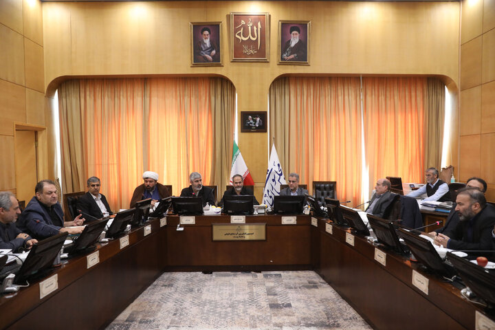 نشست 10 آذر کمیته تحقیق و تفحص از وزارت شرکت های وارد کننده نهاده دامی جهاد کشاورزی