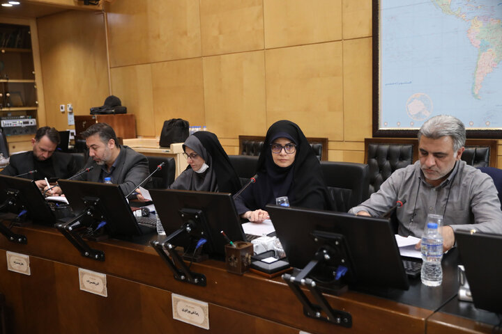 نشست 10آدز کمیسیون صنایع و معادن مجلس