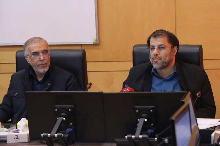 نشست 10 آذر کمیسیون آموزش با حضور وزیر بهداشت