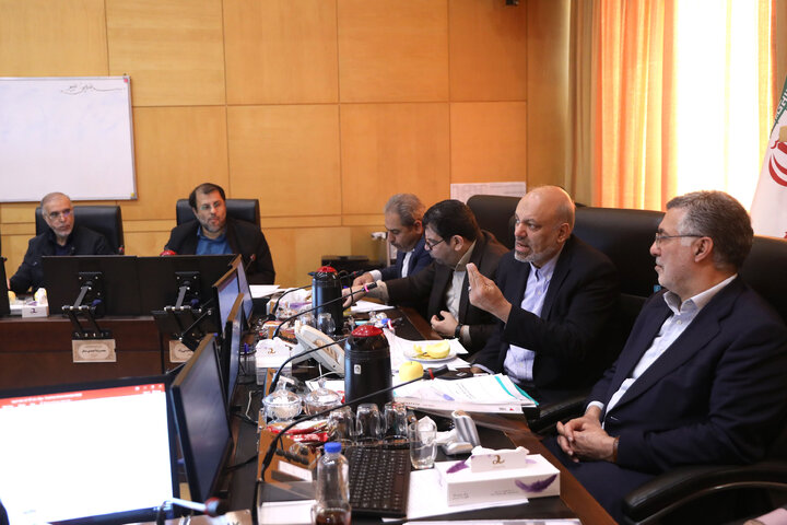 نشست 10 آذر کمیسیون آموزش با حضور وزیر بهداشت