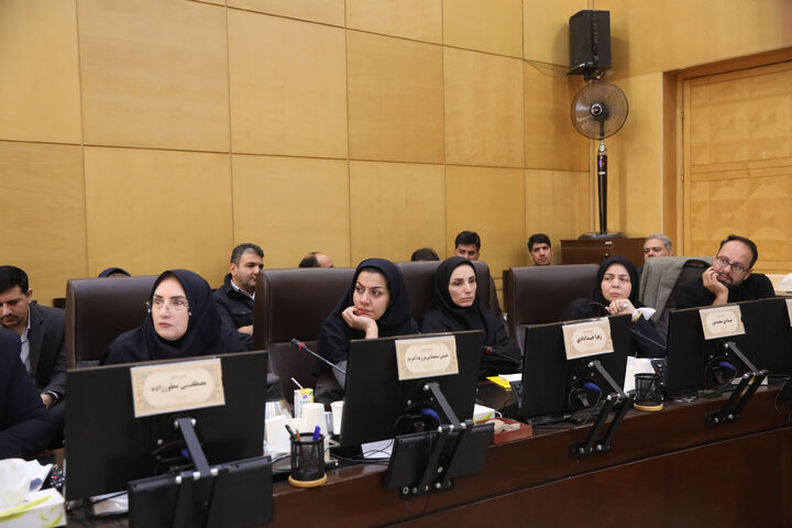 نشست 10 آذر کمیسیون اقتصادی