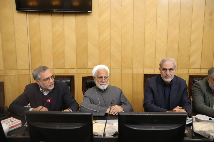 نشست هم اندیشی سیاستهای ابلاغی مقام معظم رهبری در حوزه ورزش و جوانان با حضور وزیر ورزش