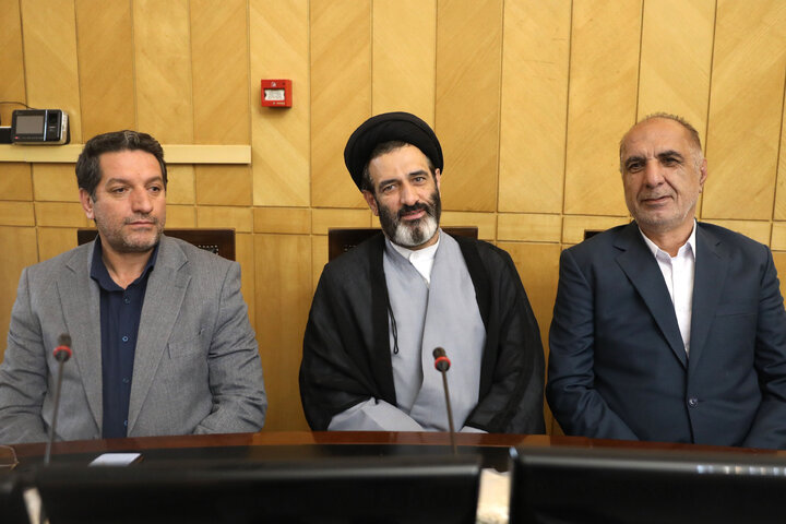 نشست هم اندیشی سیاستهای ابلاغی مقام معظم رهبری در حوزه ورزش و جوانان با حضور وزیر ورزش