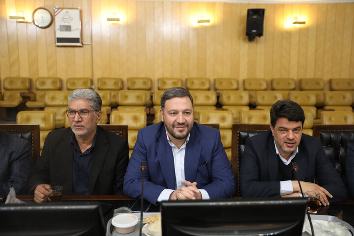 نشست هم اندیشی سیاستهای ابلاغی مقام معظم رهبری در حوزه ورزش و جوانان با حضور وزیر ورزش