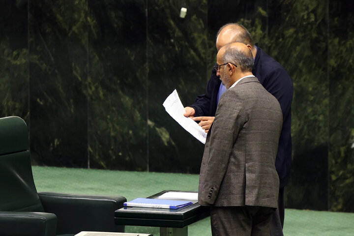 نشست علنی سه شنبه 11 آذرماه مجلس شورای اسلامی