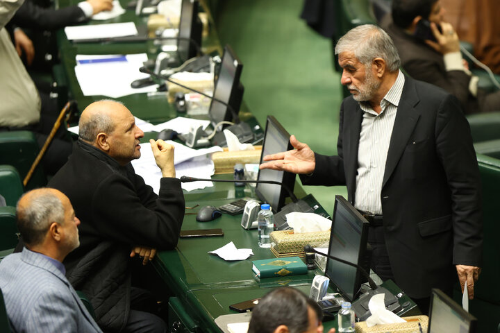 نشست علنی سه شنبه 11 آذرماه مجلس شورای اسلامی