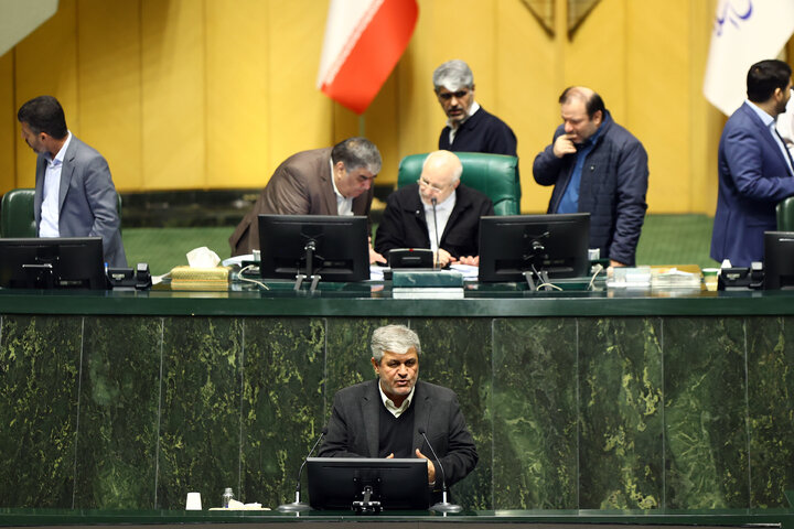 نشست علنی سه شنبه 11 آذرماه مجلس شورای اسلامی