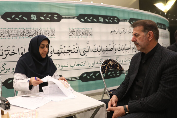 اهدای خون کارمندان و نمایندگان مجلس به مناسبت روز مجلس