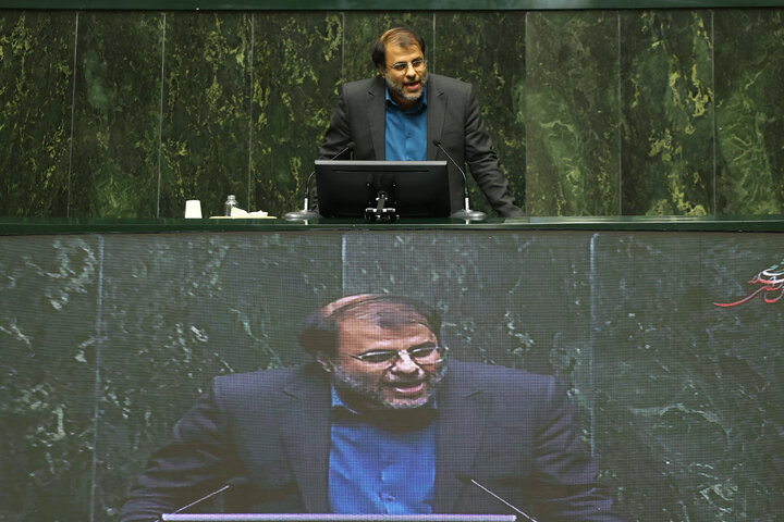 ناطقان میان دستور 11 آذرماه نشست علنی مجلس