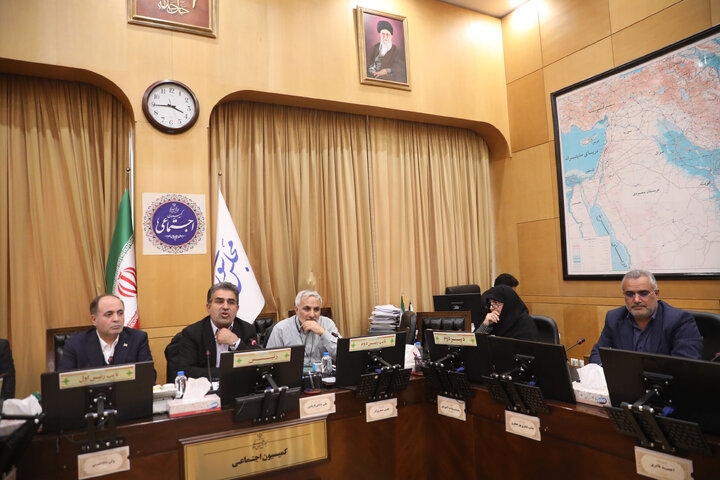 نشست کمیسیون اجتماعی مجلس با حضور وزیر جهاد کشاورزی