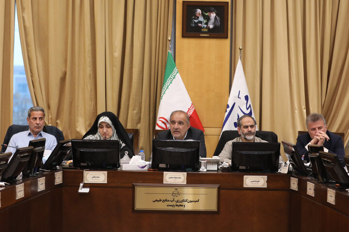 جلسه کمیسیون کشاورزی در خصوص قانون هوای پاک