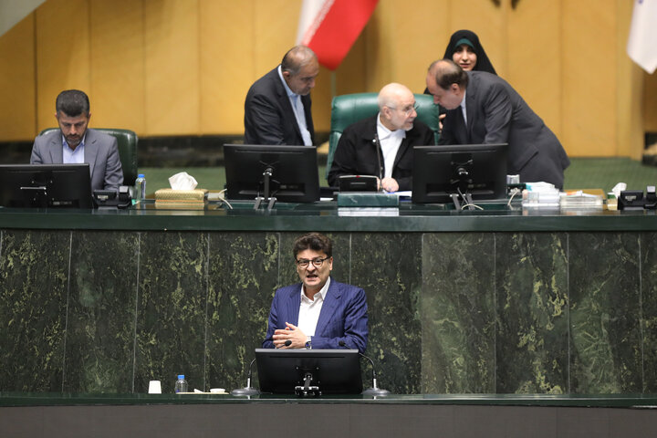 نشست علنی چهارشنبه 12 آذرماه مجلس شورای اسلامی