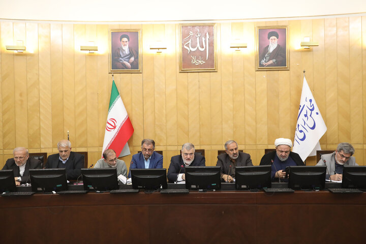 نشست 12 آذر مجمع نمایندگان تهران با حضور استاندار تهران