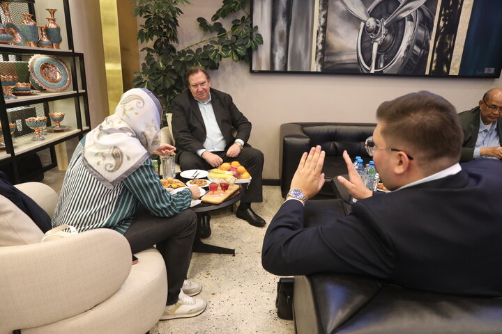 ورود هیأت‌های پارلمانی روسیه، عربستان سعودی، امارات متحده عربی، لبنان، بحرین، پاکستان و کامبوج به مشهد