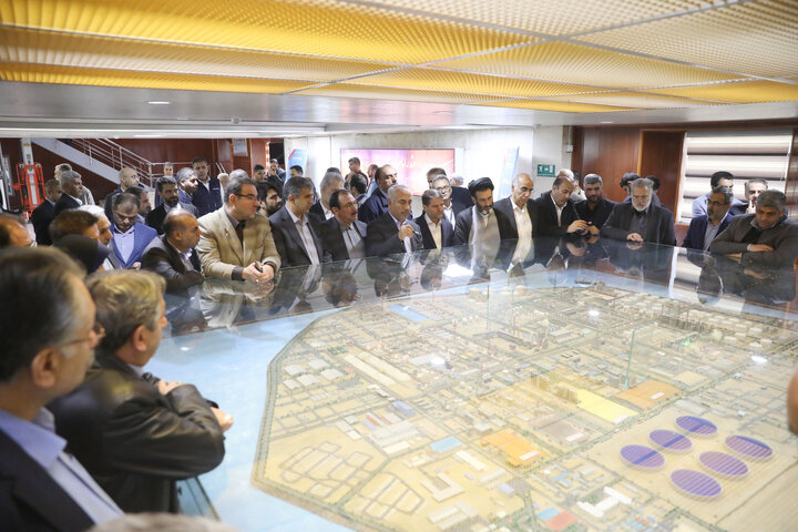 بازدید میدانی و نشست با مدیران پتروشیمی بندر امام