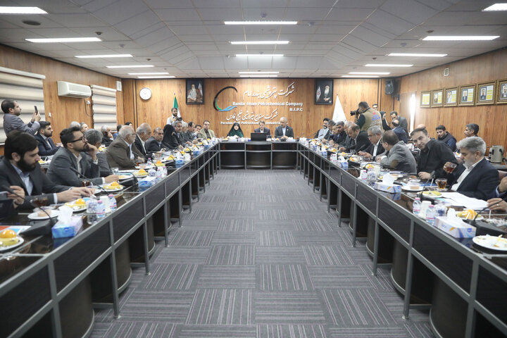 بازدید میدانی و نشست با مدیران پتروشیمی بندر امام