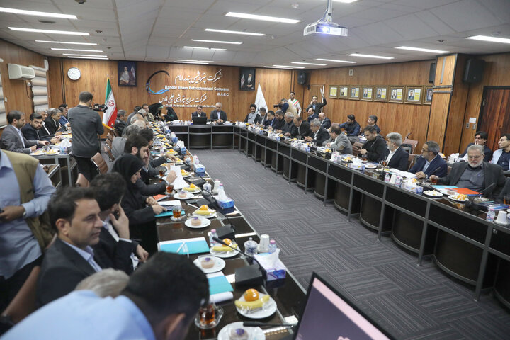 بازدید میدانی و نشست با مدیران پتروشیمی بندر امام