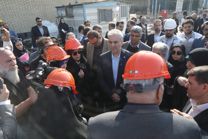 بازدید اعضای فراکسیون نظارت بر صنعت نفت از مجتمع های پتروشیمی نخل آسماری و پتروناد