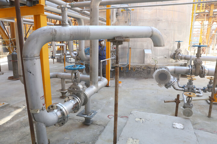 بازدید اعضای فراکسیون نظارت بر صنعت نفت از مجتمع های پتروشیمی نخل آسماری و پتروناد