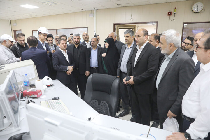 بازدید اعضای فراکسیون نظارت بر صنعت نفت از مجتمع پتروشیمی مارون