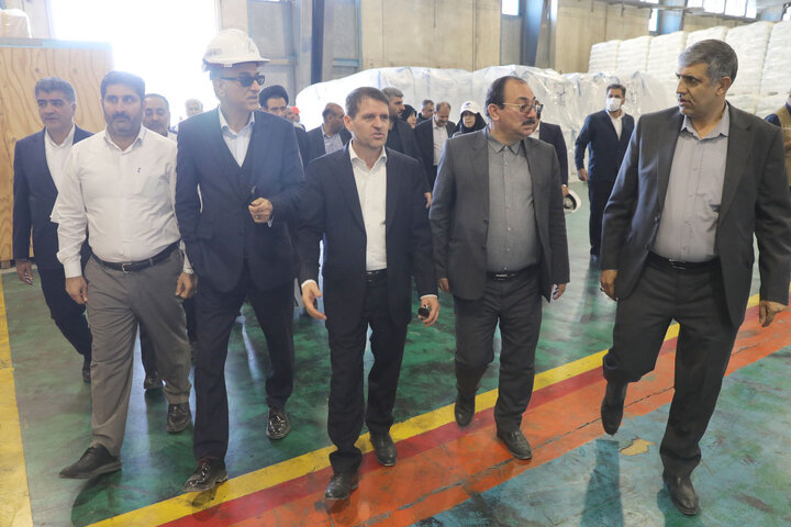 بازدید اعضای فراکسیون نظارت بر صنعت نفت از مجتمع پتروشیمی مارون