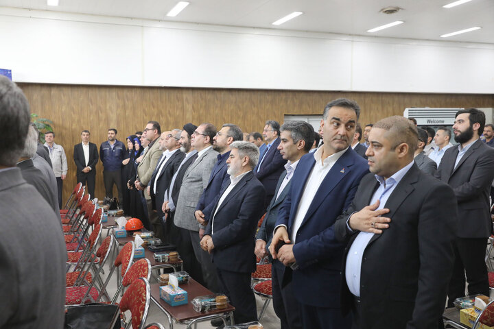 بازدید اعضای فراکسیون نظارت بر صنعت نفت از شرکت پژوهش و فناوری ماهشهر و حضور در نشست این شرکت