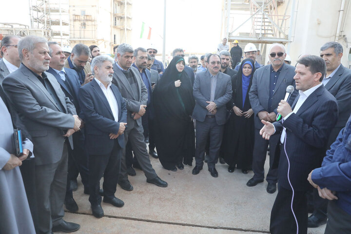 بازدید اعضای فراکسیون نظارت بر صنعت نفت از شرکت پژوهش و فناوری ماهشهر و حضور در نشست این شرکت