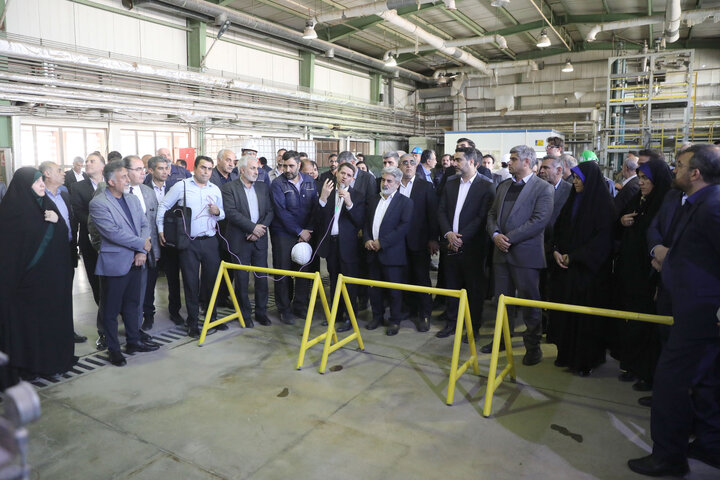 بازدید اعضای فراکسیون نظارت بر صنعت نفت از شرکت پژوهش و فناوری ماهشهر و حضور در نشست این شرکت