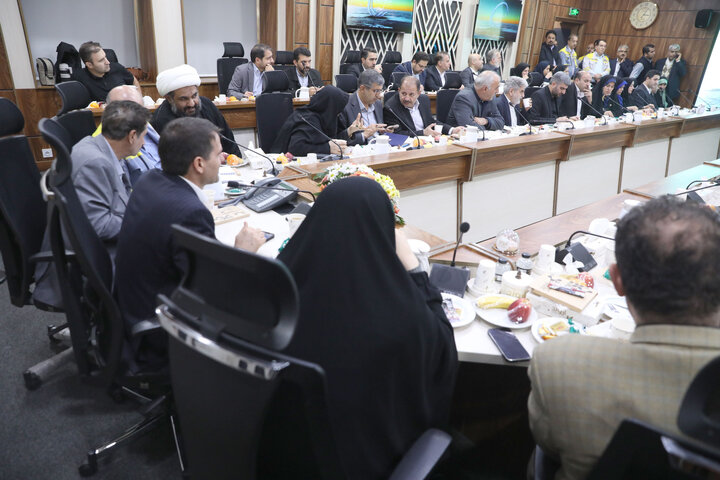 نشست اعضای فراکسیون نظارت بر صنعت نفت با مدیران مجتمع پتروشیمی اروند