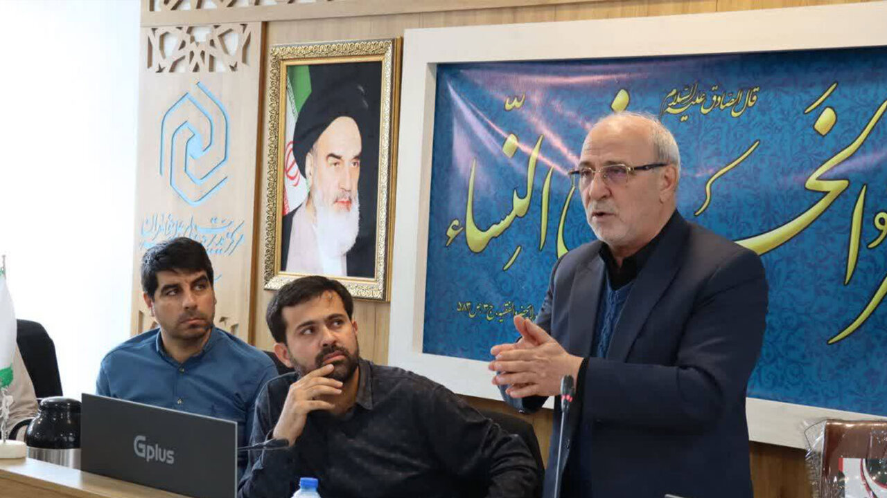 تفکر بسیجی راه نجات ایران و جهان اسلام است