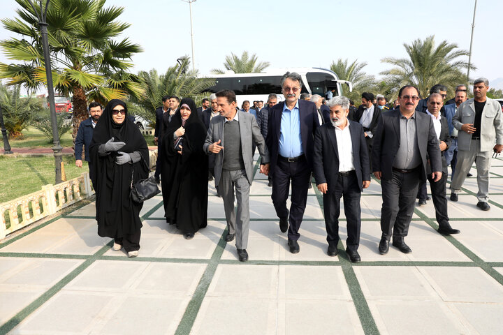 نشست اعضای فراکسیون نظارت بر صنعت نفت، گاز و پتروشیمی مجلس با مدیران شرکت پالایش بیدبلند خلیج‌فارس