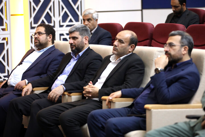 نشست اعضای فراکسیون نظارت بر صنعت نفت، گاز و پتروشیمی مجلس با مدیران شرکت پالایش بیدبلند خلیج‌فارس