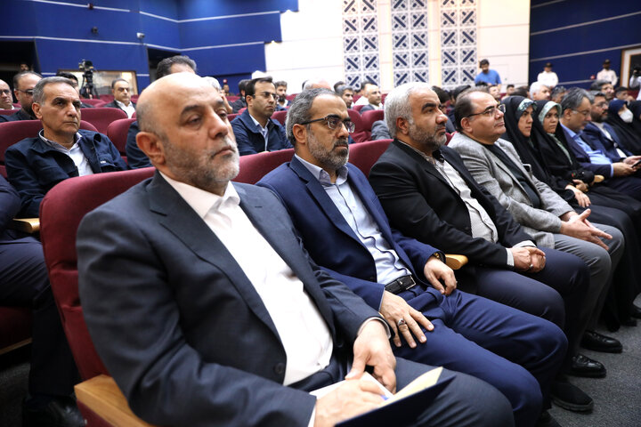 نشست اعضای فراکسیون نظارت بر صنعت نفت، گاز و پتروشیمی مجلس با مدیران شرکت پالایش بیدبلند خلیج‌فارس