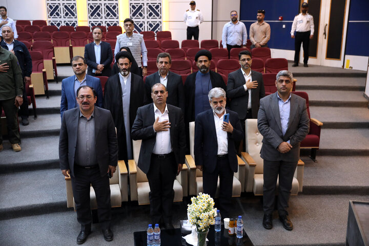 نشست اعضای فراکسیون نظارت بر صنعت نفت، گاز و پتروشیمی مجلس با مدیران شرکت پالایش بیدبلند خلیج‌فارس