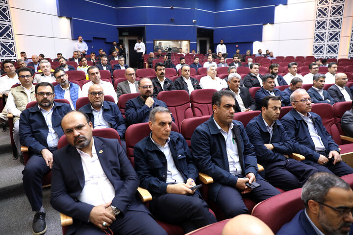 نشست اعضای فراکسیون نظارت بر صنعت نفت، گاز و پتروشیمی مجلس با مدیران شرکت پالایش بیدبلند خلیج‌فارس