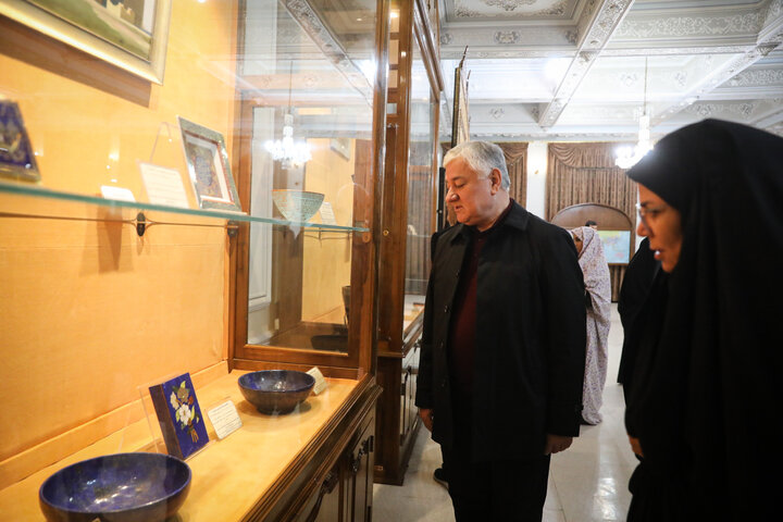 بازدید مهمانان خارجی اجلاس APA از موزه آستان قدس و صحن‌های حرم رضوی