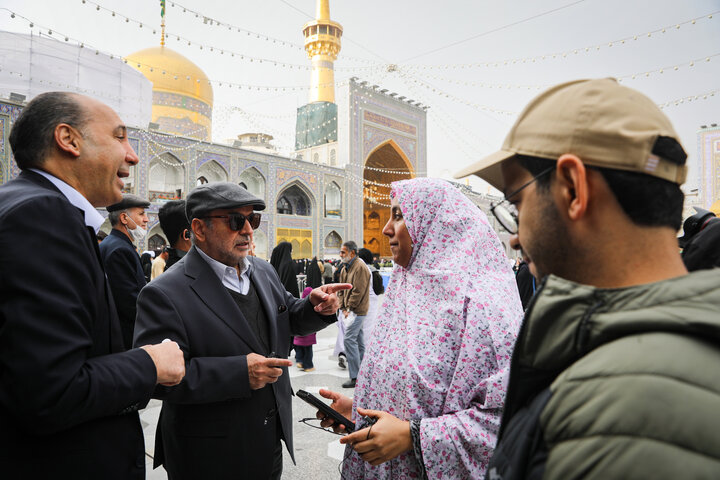 بازدید مهمانان خارجی اجلاس APA از موزه آستان قدس و صحن‌های حرم رضوی