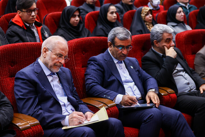 مراسم بزرگداشت روز دانشجو در دانشگاه فردوسی مشهد با حضور دکتر قالیباف