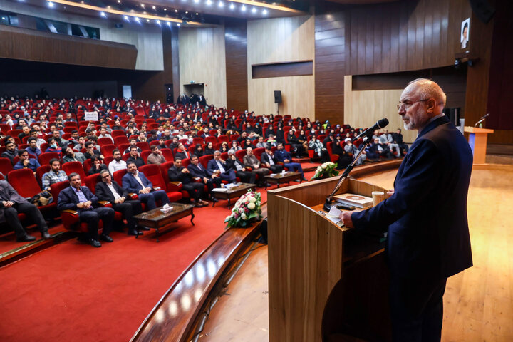مراسم بزرگداشت روز دانشجو در دانشگاه فردوسی مشهد با حضور دکتر قالیباف