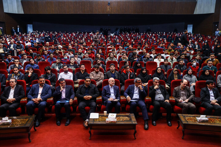 مراسم بزرگداشت روز دانشجو در دانشگاه فردوسی مشهد با حضور دکتر قالیباف