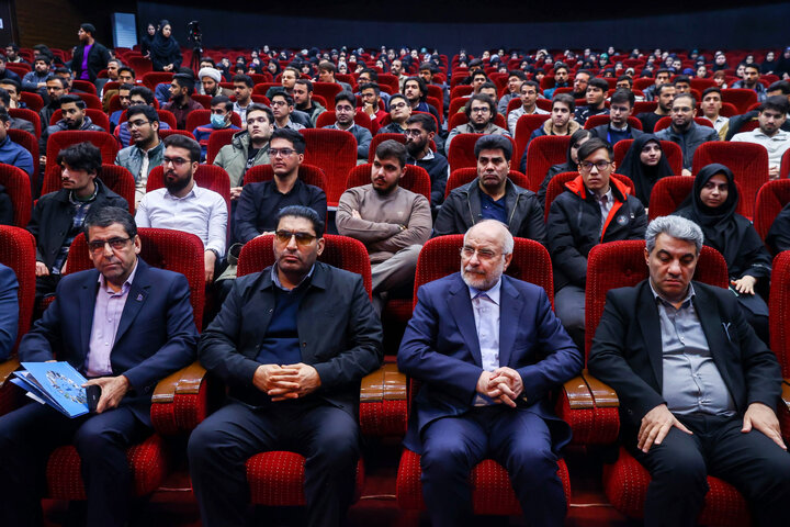 مراسم بزرگداشت روز دانشجو در دانشگاه فردوسی مشهد با حضور دکتر قالیباف