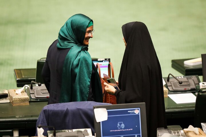 نوبت دوم نشست علنی یکشنبه ۱۶ آذرماه مجلس شورای اسلامی