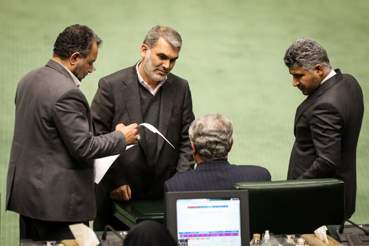 نوبت دوم نشست علنی یکشنبه ۱۶ آذرماه مجلس شورای اسلامی