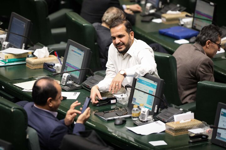 نوبت دوم نشست علنی یکشنبه ۱۶ آذرماه مجلس شورای اسلامی