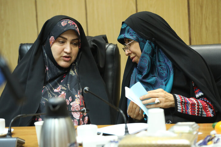 دیدار اعضای فراکسیون زنان و خانواده مجلس با وزیر آموزش و پرورش