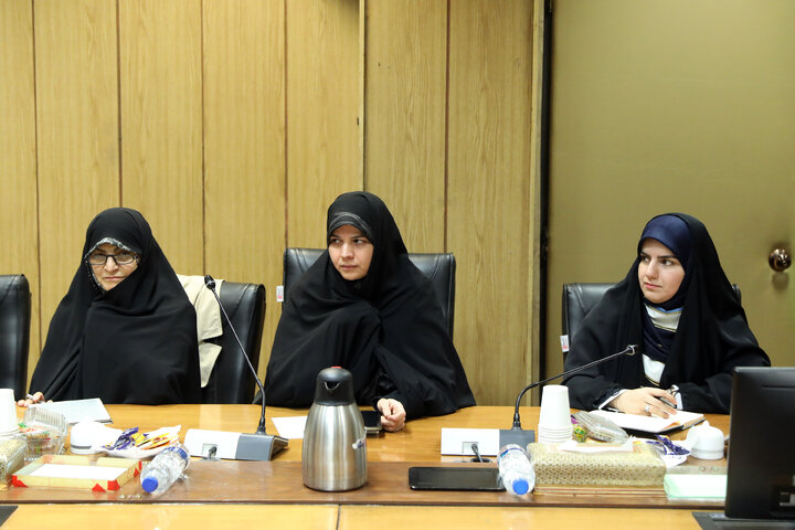 دیدار اعضای فراکسیون زنان و خانواده مجلس با وزیر آموزش و پرورش