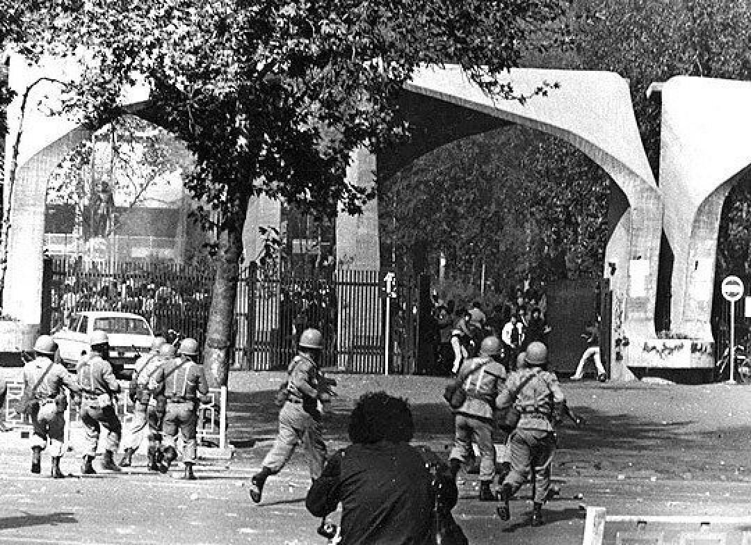 از شهدای ۱۶ آذر تا دانشمندان هسته‌ای؛ مسیر پرچم‌داری نسل دانشجو