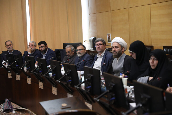 نشست 17 آذر کمیسیون فرهنگی قرارگاه عفاف و حجاب